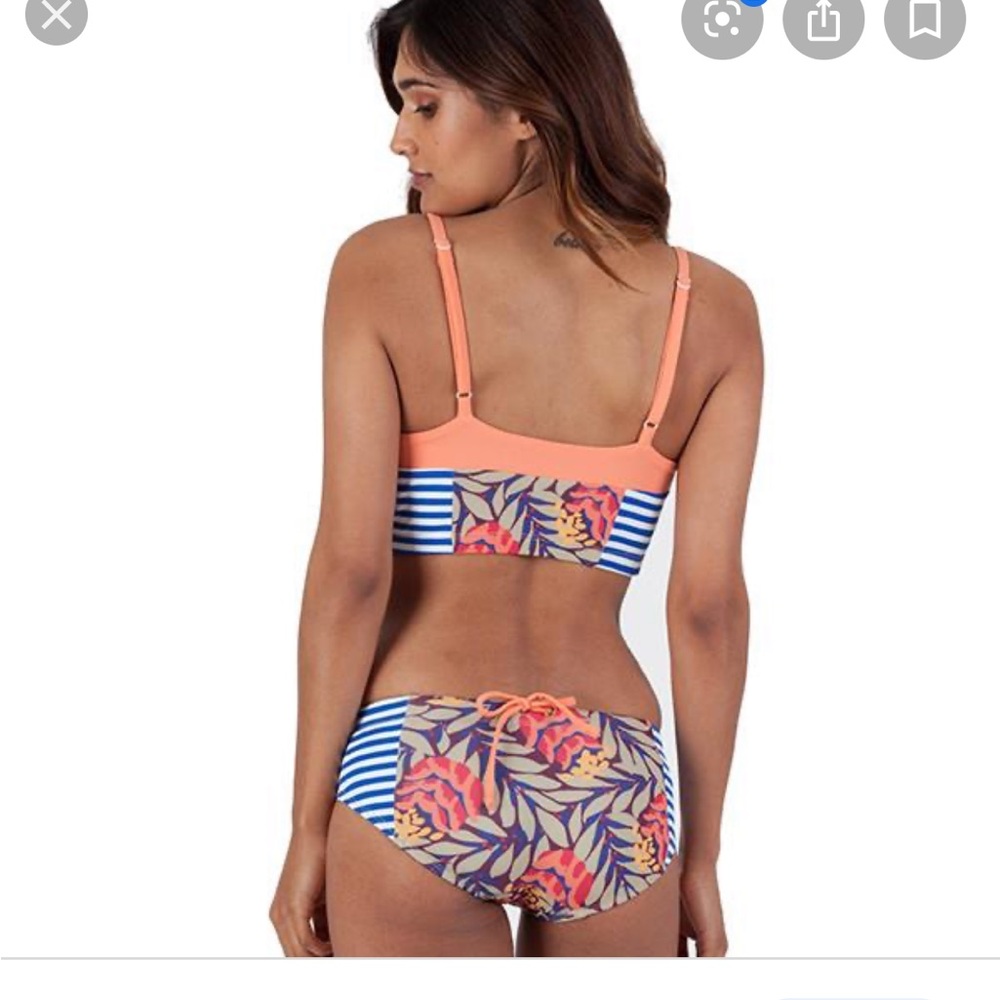 Seea size small bikini top and bottom. New with tags